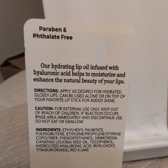 Sheer Nude Hydrating Lip Oil - Picture 2 of 2